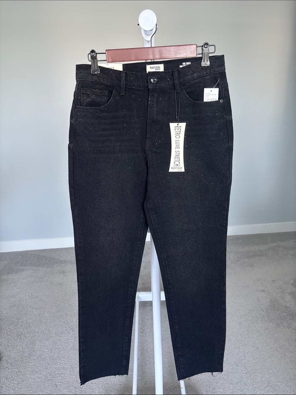 Kensie The Erica High-Rise Studded Front Stovepipe Jeans